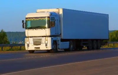 Adana ile Fatih Arası Öğrenci Eşyası Taşıma